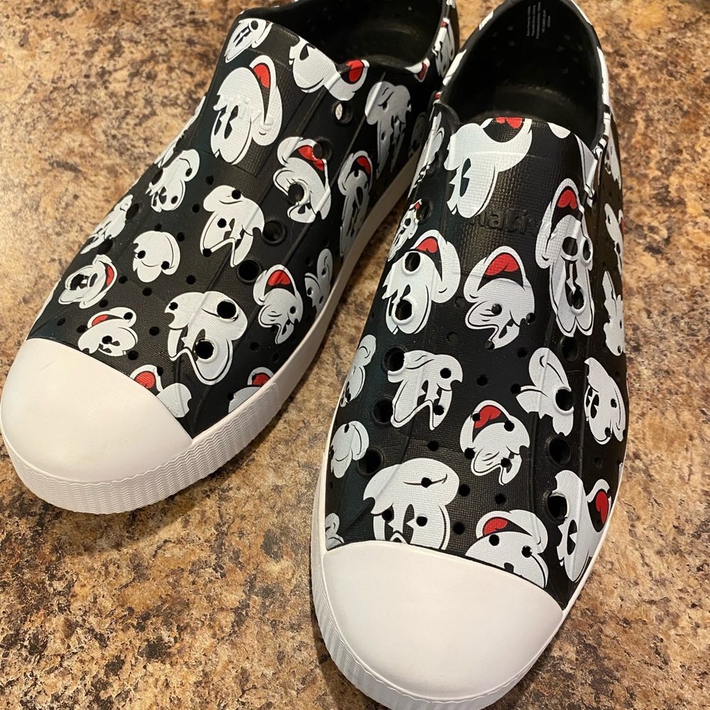 Disney Parks Native Black Mickey Mouse slip on shoes slides unisex M10 W12